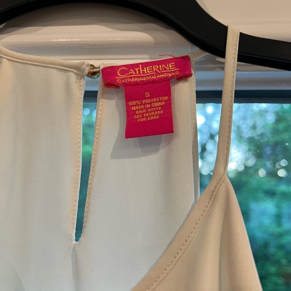 White Top - Picture 2 of 3